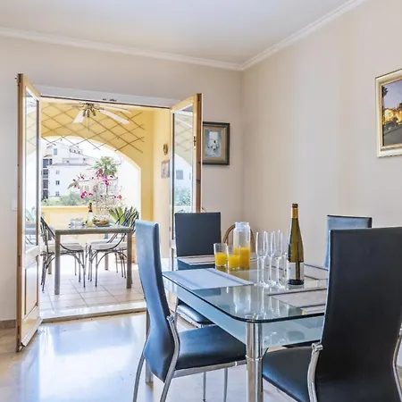 Apartmán Olivos *